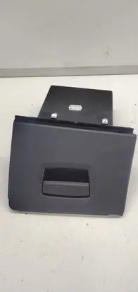 BMW 5 F10 F11 Glove box 9166699