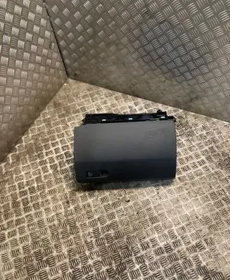 Mercedes-Benz E W212 Glove box 2126800391 A2126800391