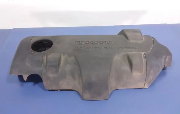 Volvo S60 Front underbody cover/under tray 08653495