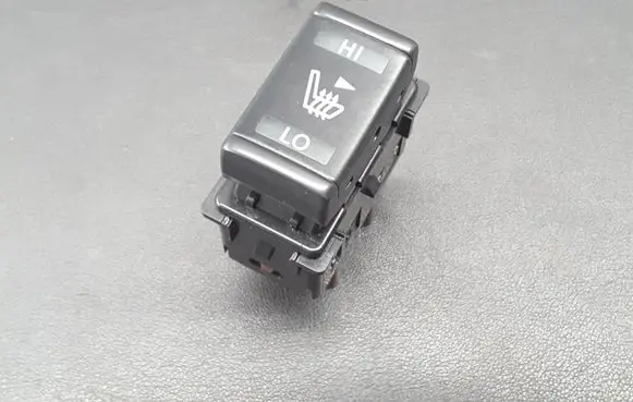 Nissan Pulsar Seat heating switch 14603MD