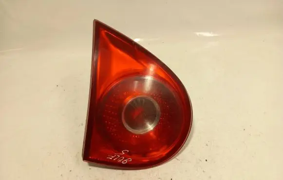 Volkswagen Golf V Tailgate rear/tail lights 1K6945093J