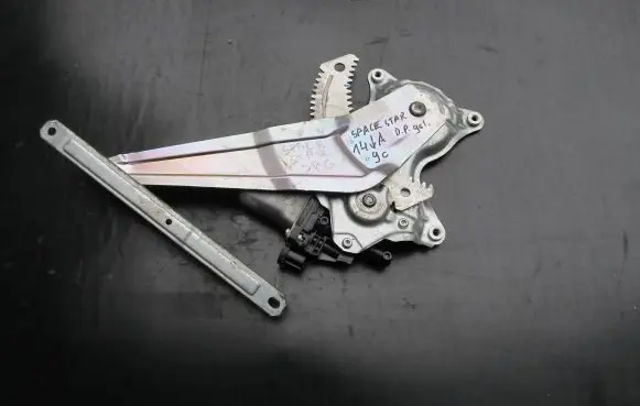 Mitsubishi Space Star Rear door window regulator motor 5713A323 AE2621005350