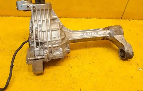 Mercedes-Benz X-class W470 Front differential Y24B3288