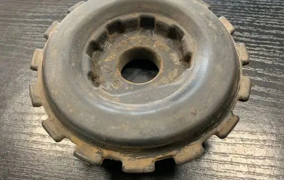 Mercedes-Benz A W169 Rear coil spring rubber mount A1693250362