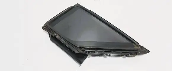 Rear vent window glass