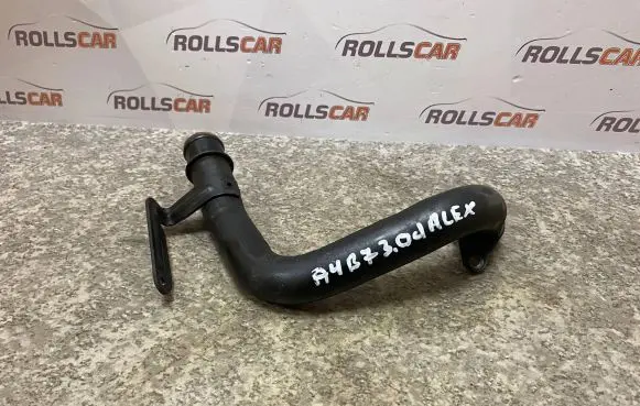 Audi A4 S4 B7 8E 8H Engine coolant pipe/hose 059121071AN