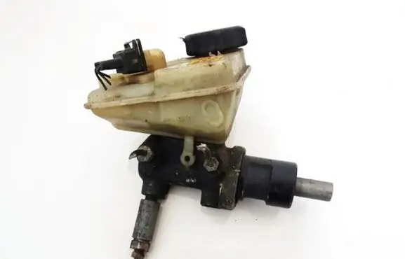 Ford Mondeo MK II Master brake cylinder