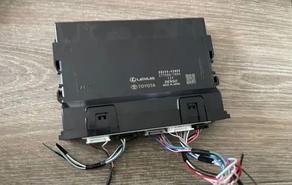Toyota bZ4X Other devices 8865042A00 2775007804