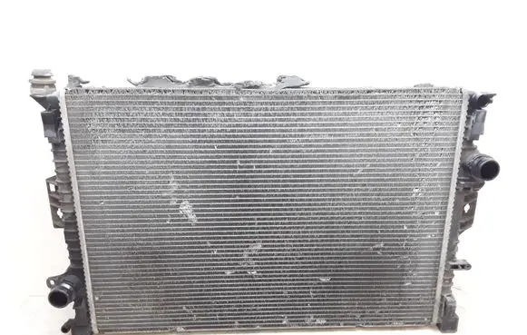 Volvo V70 Coolant radiator