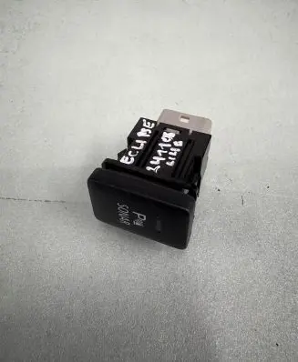 Mitsubishi Eclipse Cross Parking (PDC) sensor switch 8602A167