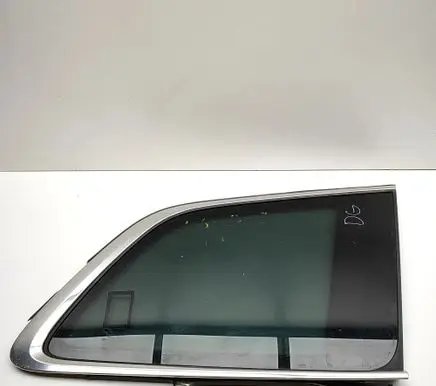 Volvo XC90 Rear side window 32244134