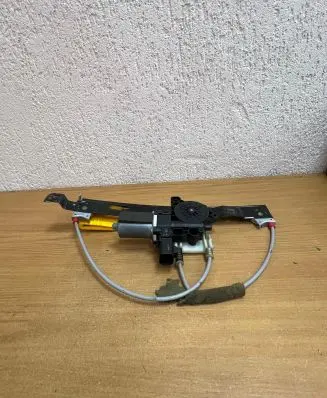 Jaguar XF X250 Rear door window regulator motor D360800 F4551