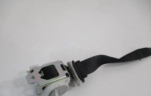 Renault Twingo II Front seatbelt 33059461 532108 21414