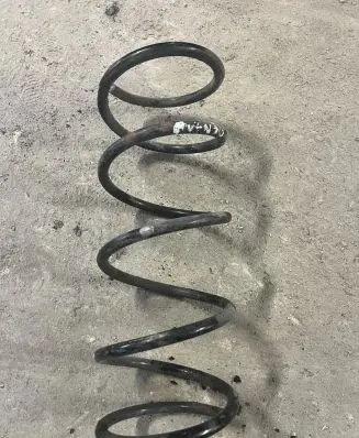 Toyota Avensis T250 Front coil spring