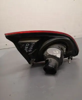 Nissan Qashqai Tailgate rear/tail lights 89071064