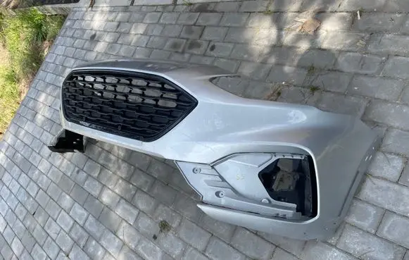 Ford Focus Front bumper