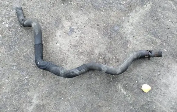 Citroen Xsara Picasso Engine coolant pipe/hose