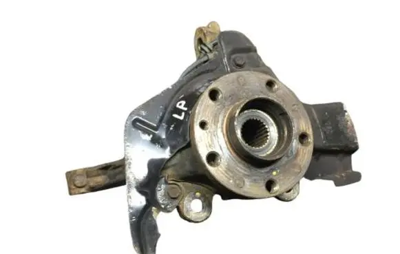 Fiat 500L Front wheel hub