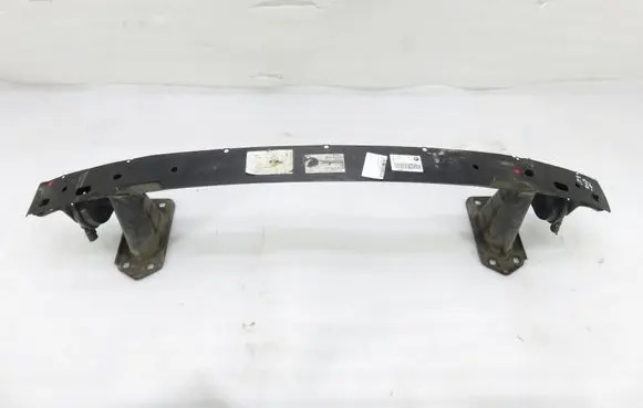 BMW 1 E81 E87 Front bumper support beam 7058450
