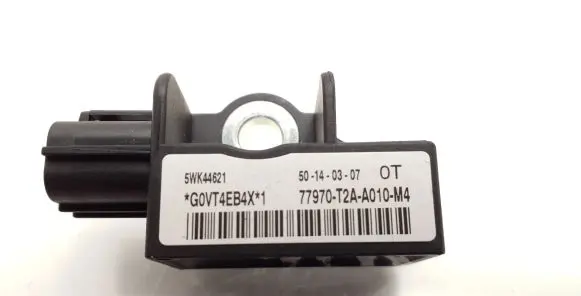 Honda CR-V Airbag deployment crash/impact sensor 77970T2AA010M4 5WK44621