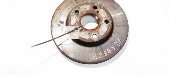 Toyota Auris 150 Front brake disc ventiliuojamas