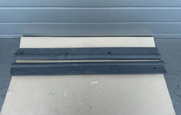Nissan King Cab, Navara Front sill trim cover 76952VJ200