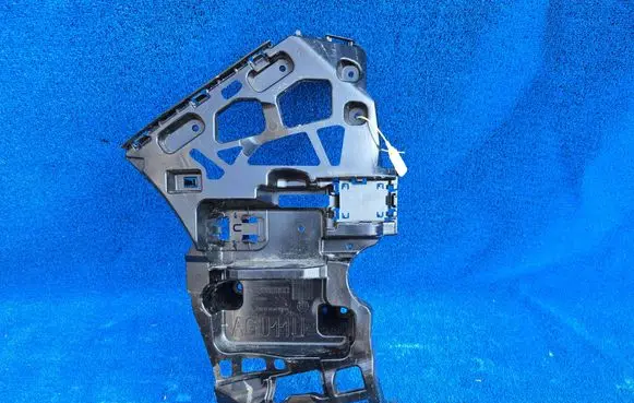 BMW X1 U11 Rear bumper mounting bracket 9883543