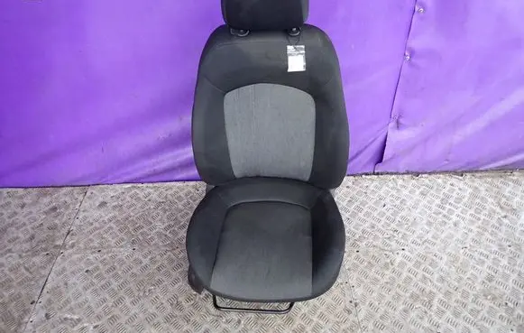 Fiat Punto (199) Front driver seat 