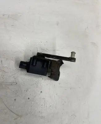 Land Rover Range Rover L322 Yaw turn rate sensor RQH500570