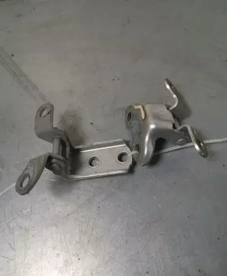 Toyota Prius (XW30) Rear door hinge set A046694
