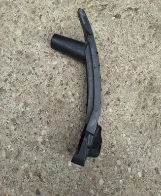 Volkswagen Golf V Front bumper mounting bracket 1K0807889A