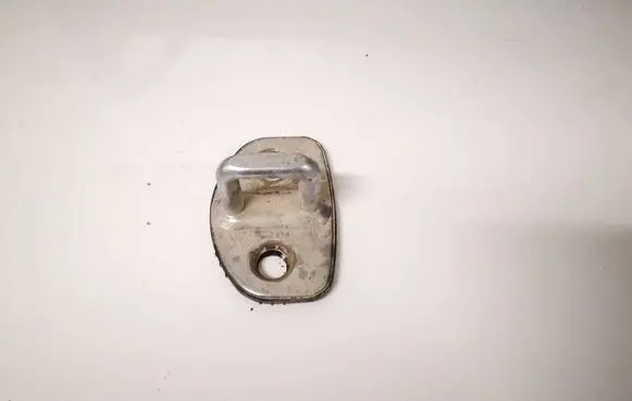 Skoda Roomster (5J) Front door lock loop/hook striker 6y0837033c 1z0837033c