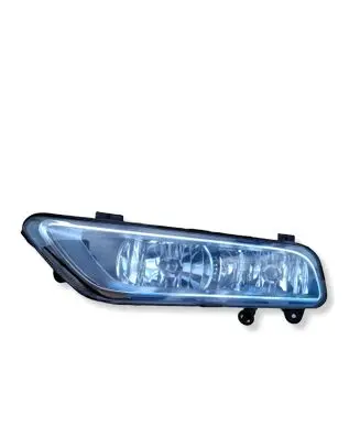 Volkswagen PASSAT B7 Front fog light 