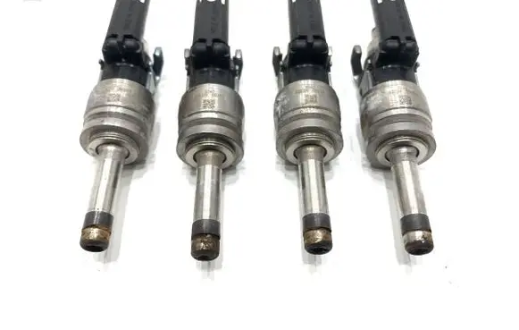 Volvo S90, V90 Fuel injectors set 31432778