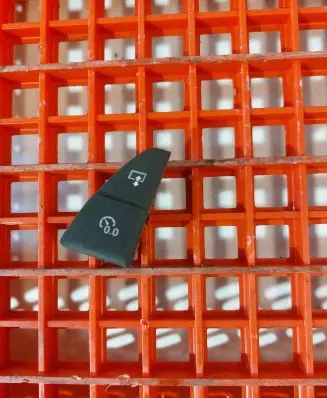 Other switches/knobs/shifts