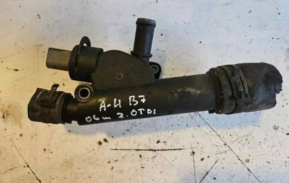 Audi A4 S4 B7 8E 8H Engine coolant pipe/hose 038121132D 66GF30
