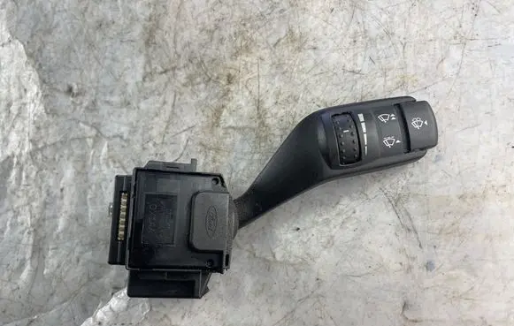 Ford Focus Wiper control stalk 4m5t17a553bd