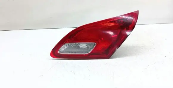 Opel Astra J Tailgate rear/tail lights