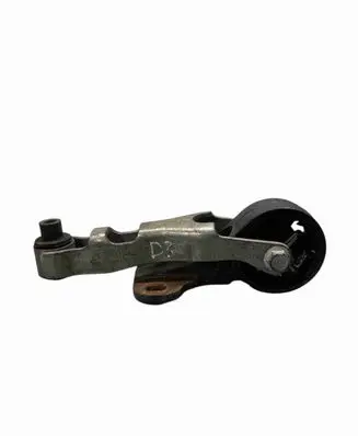 Volvo V50 Engine mount bracket 31262183