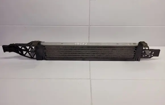 Ford Kuga II Engine oil radiator F1F1-7A095-AB