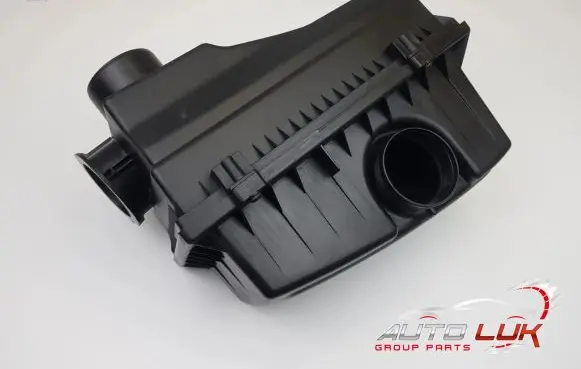 Peugeot 406 Air filter box cover 9630848180