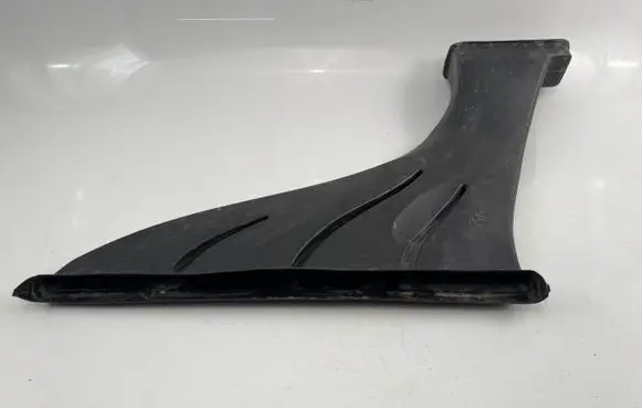 Tesla Model S Cabin air duct channel 105933500B