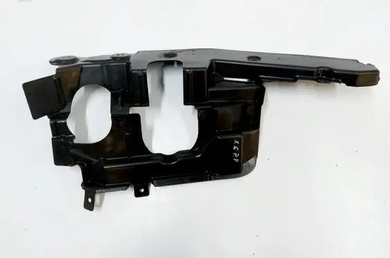 BMW X6 F16 Engine splash shield/under tray 7160238