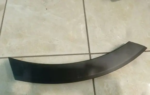 KIA Sorento Rear fender molding trim 