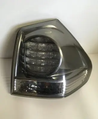 Lexus RX 330 - 350 - 400H Rear/tail lights