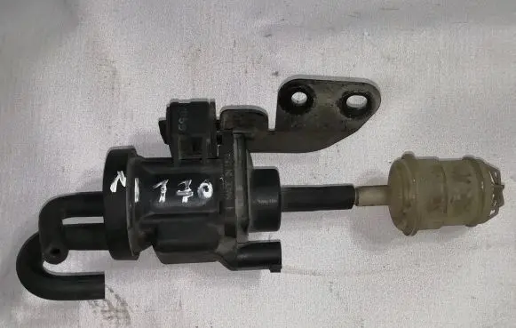 Mercedes-Benz E W212 Valve vacuum 0005450427