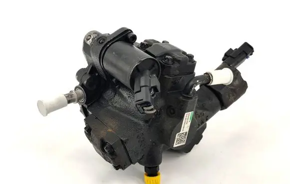 Citroen C4 I Picasso Fuel injection high pressure pump 9683623780 A2C20000598