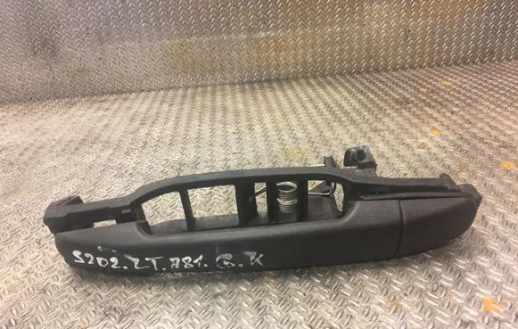 Mercedes-Benz C W202 Front door exterior handle