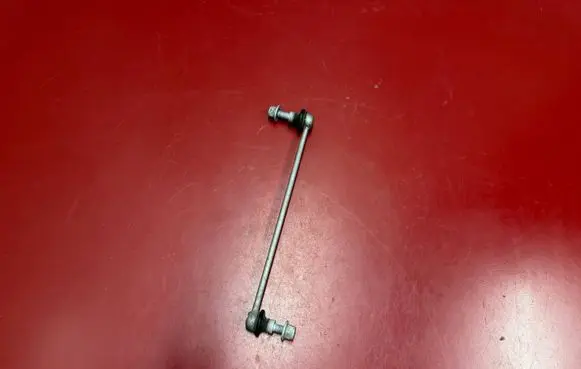 Chrysler Pacifica Front anti-roll bar/stabilizer link 