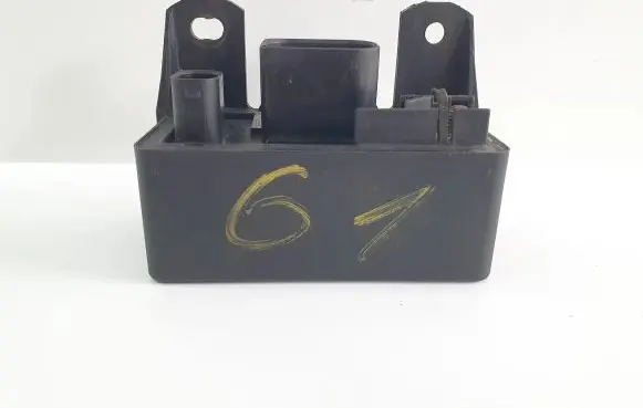 Mercedes-Benz E W211 Glow plug pre-heat relay